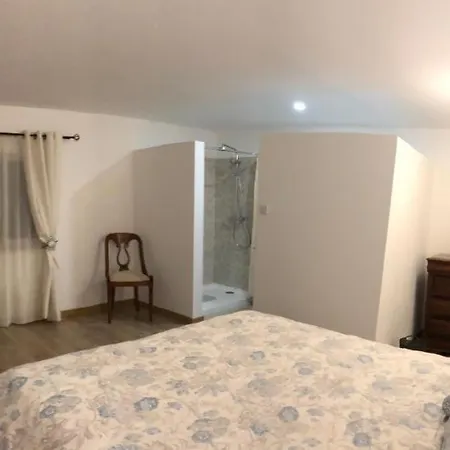 Terra Luso Proche De Montejunto Bed & Breakfast