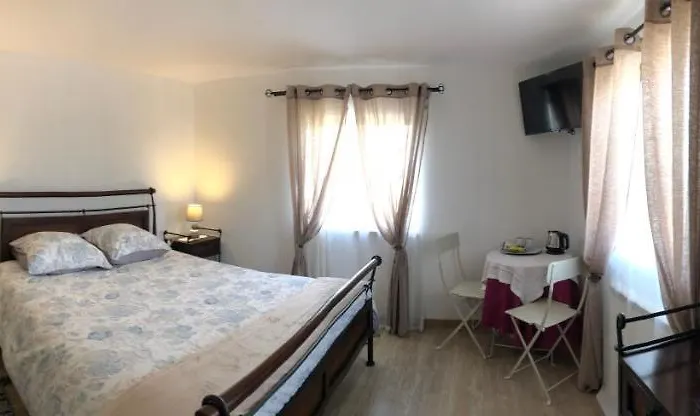Terra Luso Oda ve Kahvaltı 3*