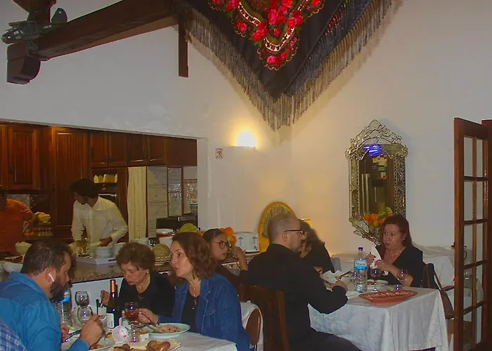 Terra Luso Oda ve Kahvaltı 3*